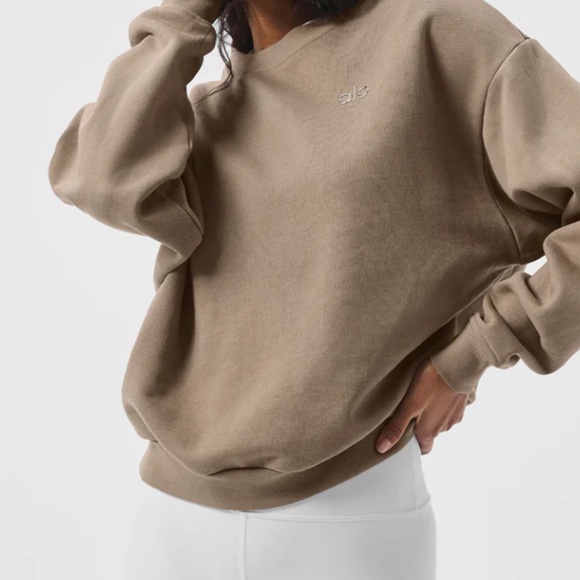 ALO Yoga Sweaters - Alo accolade set in gravel XS bottoms and medium top